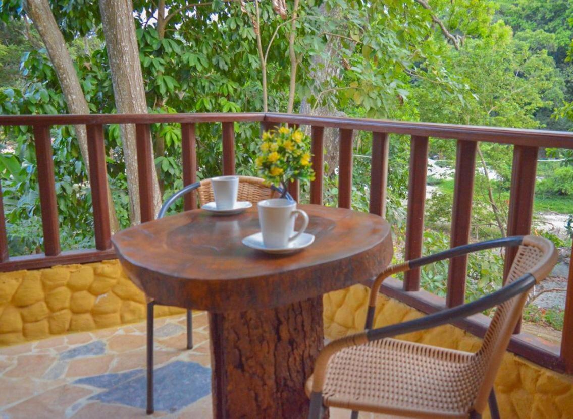 Eco Hostal Kuima เอลไซโน ภายนอก รูปภาพ